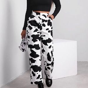 Cow print button open leg pants small (4) nwot